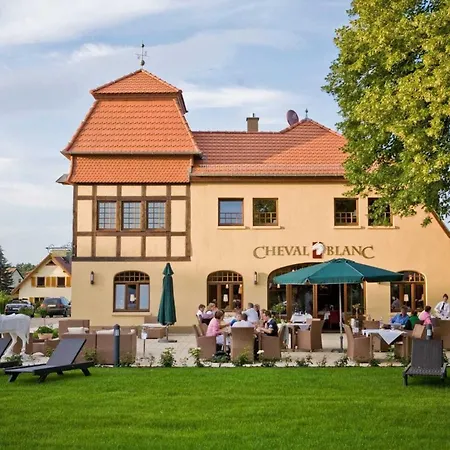 Hotel Bernsteinschloss 5*