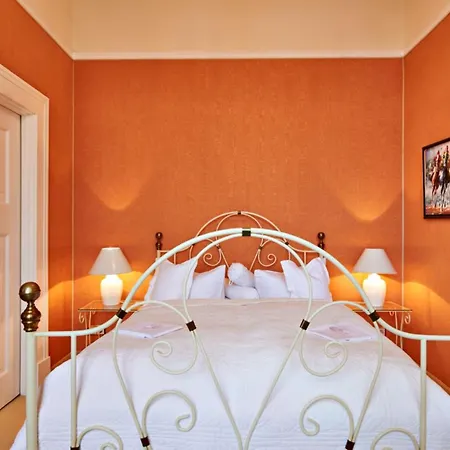 Bernsteinschloss Szálloda 5*