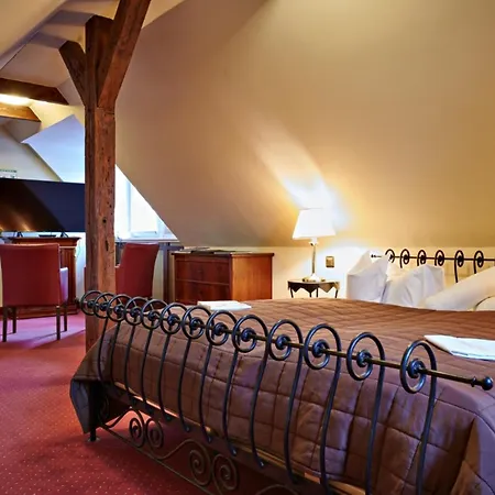 Szálloda Bernsteinschloss 5*