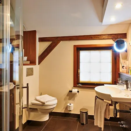 Bernsteinschloss Szálloda 5*