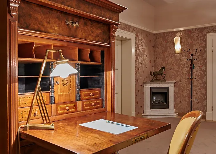 Bernsteinschloss 5* Wendorf (Kuhlen-Wendorf)