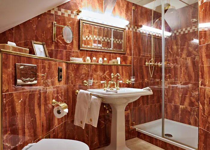 Bernsteinschloss Hotel 5*